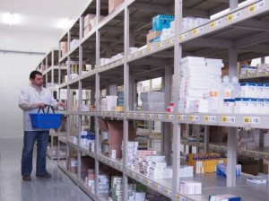 Medicii prescriu medicamente scumpe, influentati de companiile farmaceutice, sustine Consiliul Concurentei