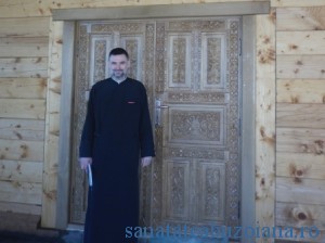 Preotul Alexandru Tudose, la prima sa biserica in care va sluji ca preot militar