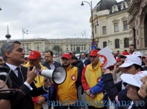 Sanitas - protest - ministrul Muncii